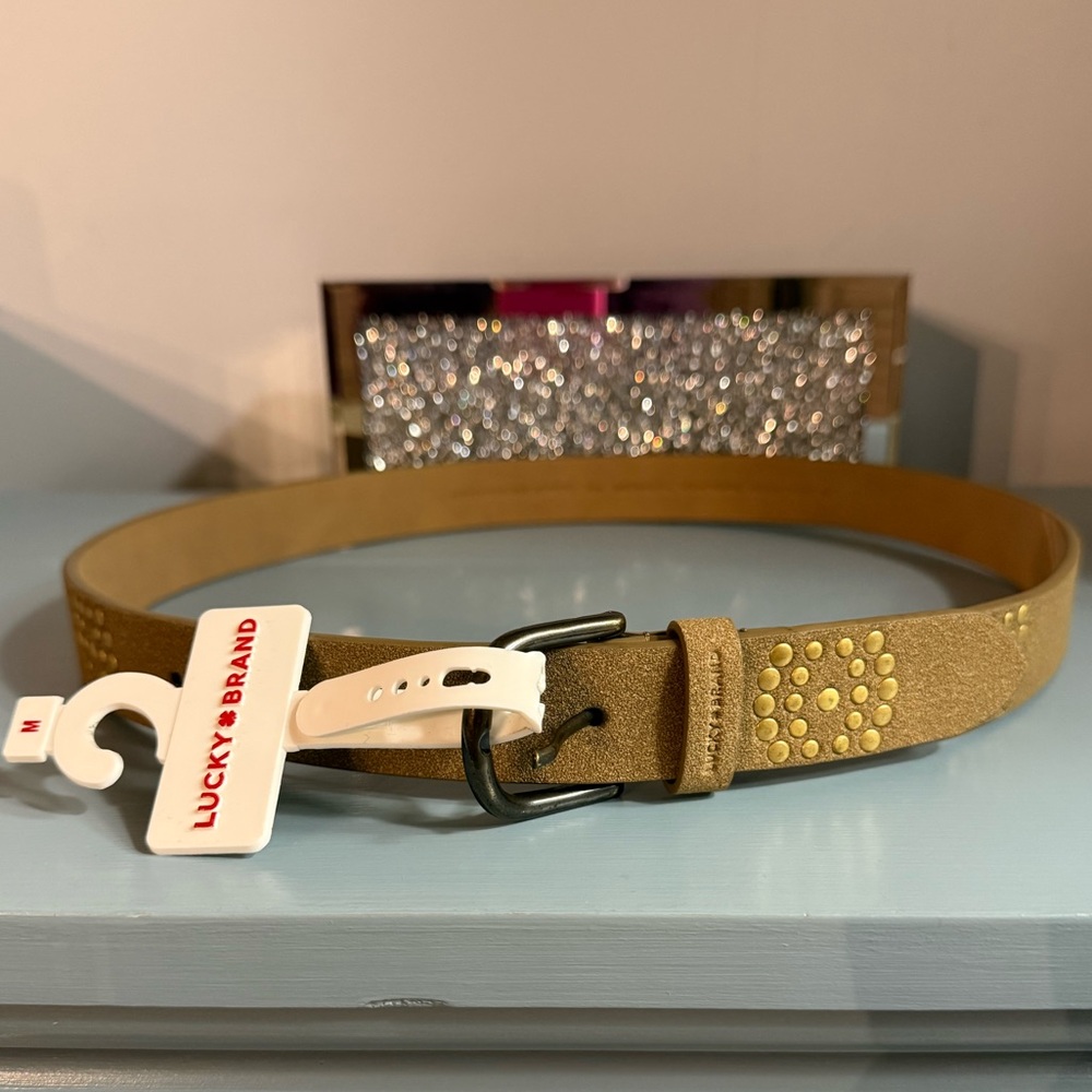 🌺NWT LUCKY BRAND BELT🌺